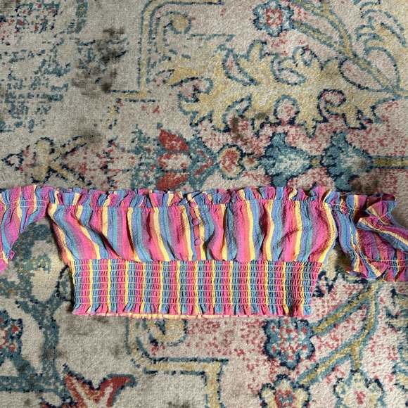 NWOT superdown Poppy Button Front Top size small - Picture 4 of 5